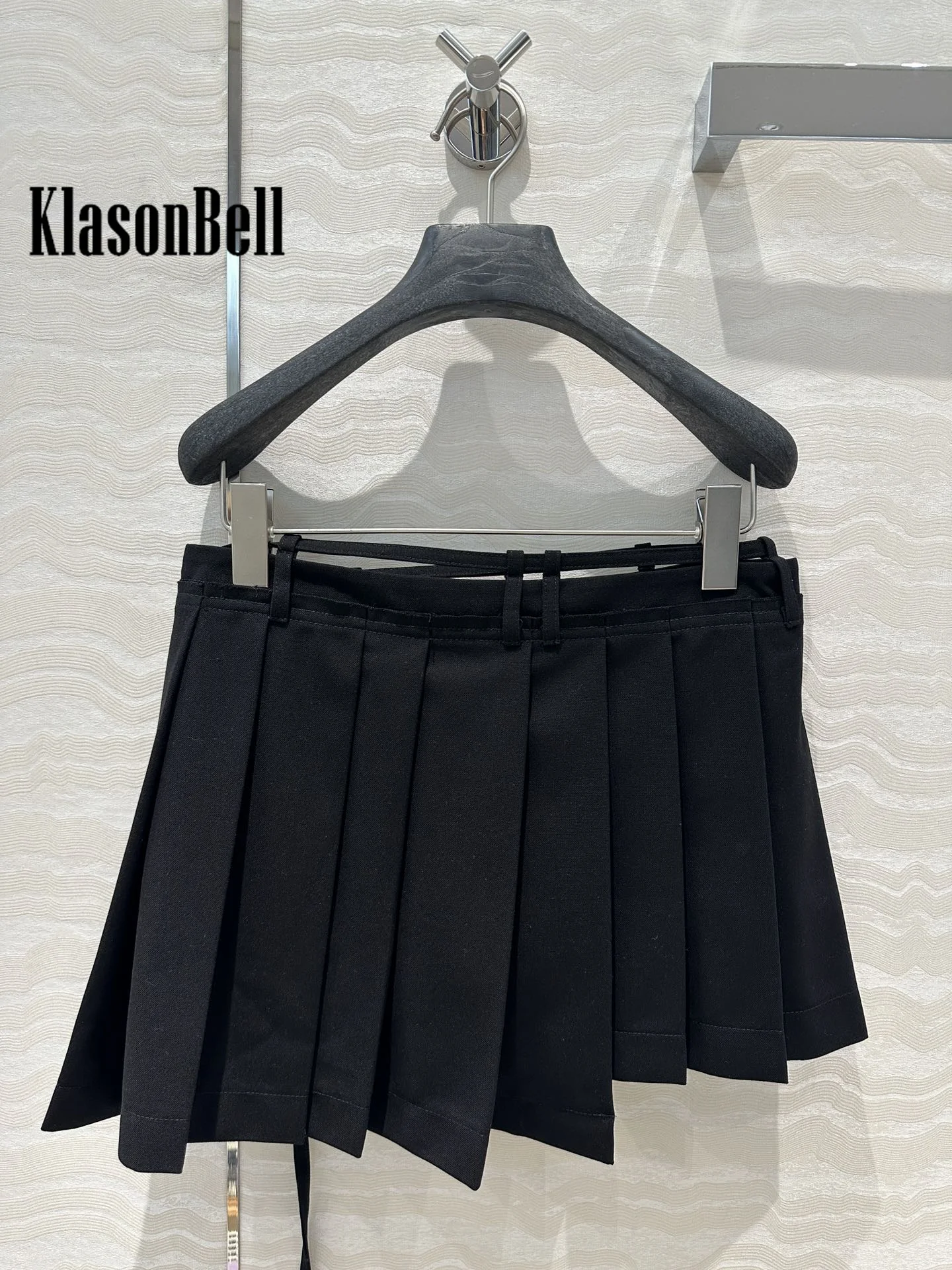 8.11 KlasonBell Women Fashion All-matches Low Waist Irregular Plaid Skirt Sashes Decoration Hot Girl Temperament Skirt