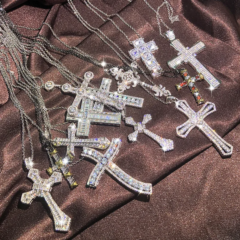 Necklace Men's and Women's Platinum Claw Set Crystal Zircon Cross Pendant Hip Hop Rock Fashion Jewelry