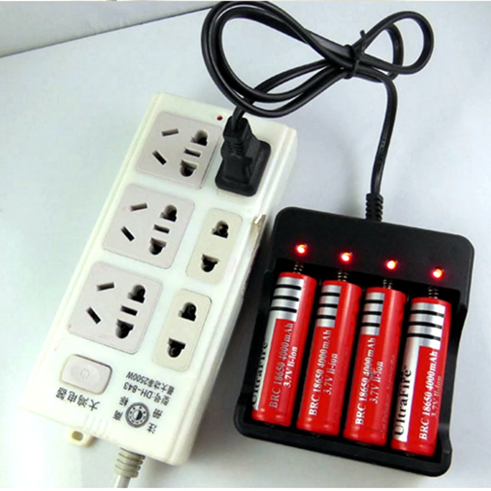 EU Plug Li-ion Battery Charger DC 4.2V 1.2A Output 4 Slots For 18650 Rechargeable Lithium Battery Factory Price Without Battery