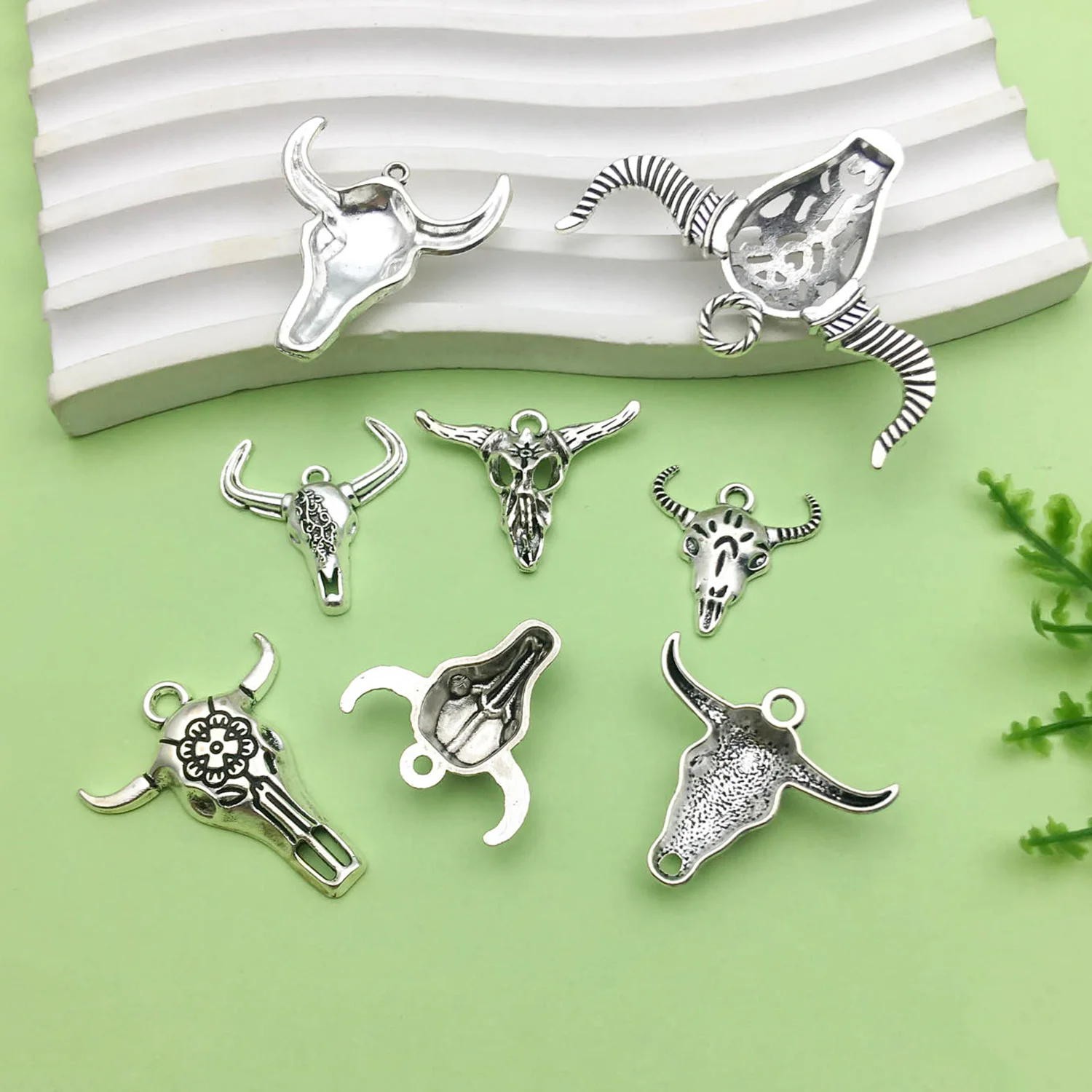 8/10pcs Retro Animal Bull Head Design Charms Alloy Metal Eid al-Adha Pendants For DIY Bracelet Necklace Jewelry Making Accessori