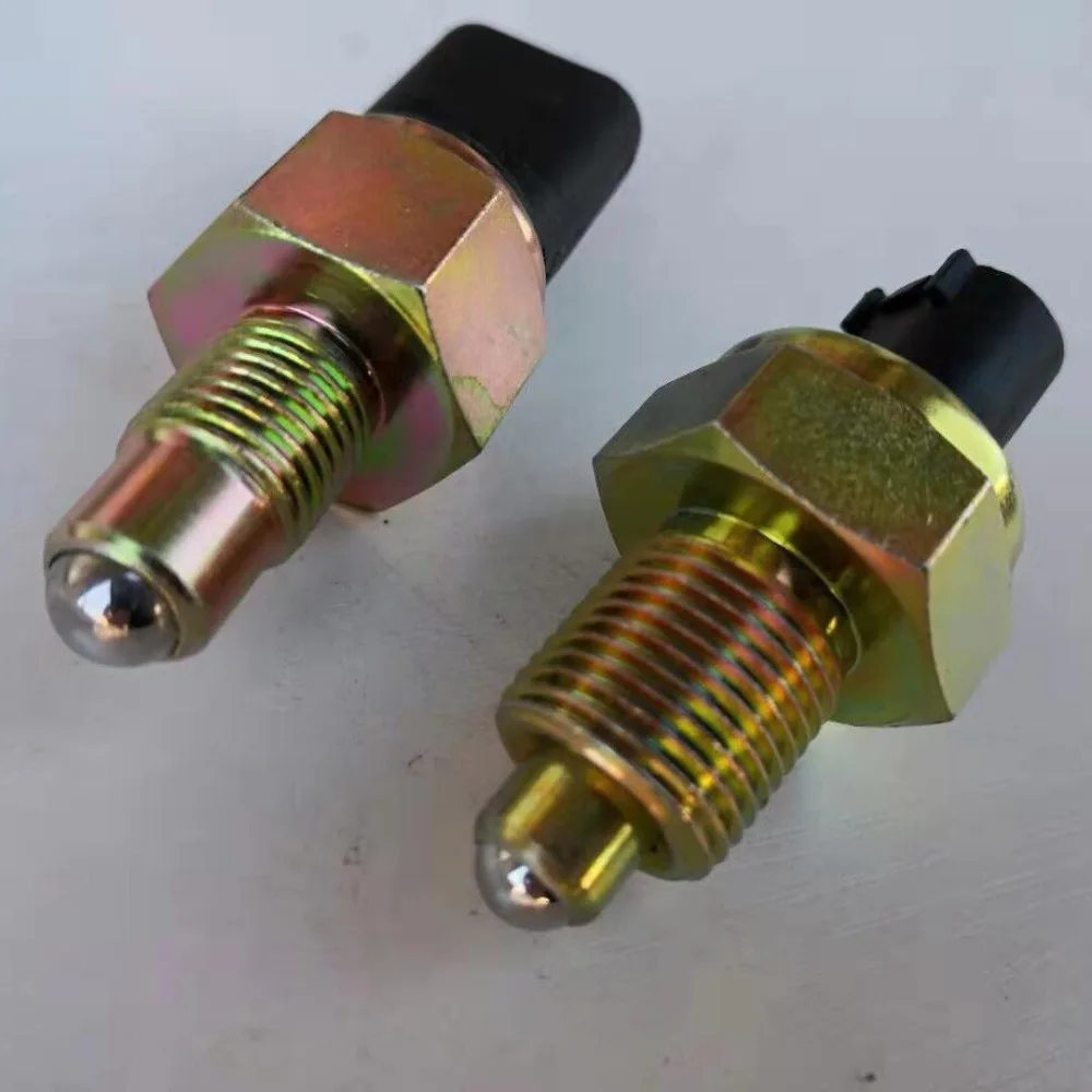 

For Byd F3 Surui L3 Yuan G3R F6 S6 G6 M6 Song S7 Sirui G5 Reverse Light Switch Reverse Gear Switchs