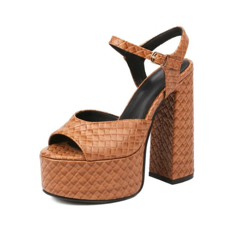 

Женские сандалии с открытым носком на очень высоком толстом каблуке 15 см в клетку и резьбой, женские сандалии на платформе, на высоком толстом каблуке с пряжкой на щиколотке, размеры 34–43