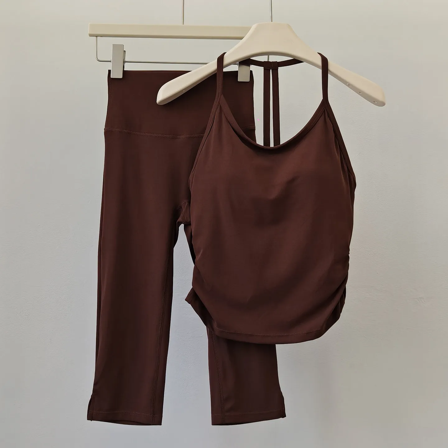 Yoga Clothing Suit Slim Fit Push-up Vest with Chest Pads Bras Top High-waisted Butt-lifting Nude Running Fitness Leggings Sets