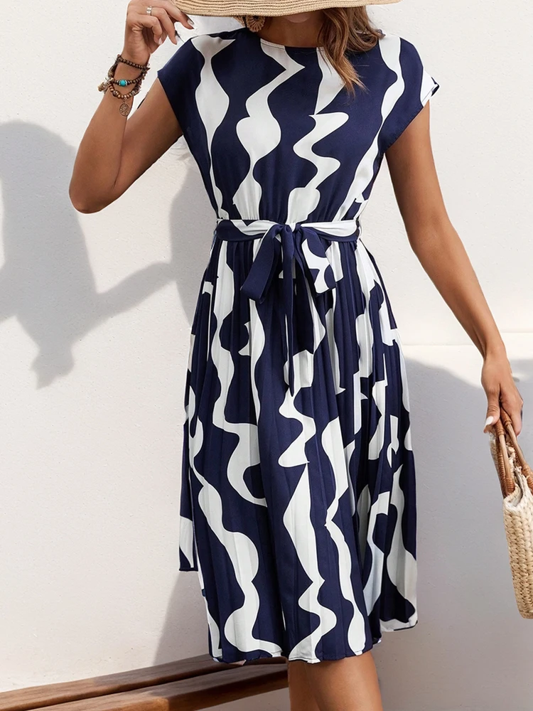 เดรสยาวปานกลางทรงโอเวอร์ไซส์ คอทรงโอ จับจีบ แต่งลายพิมพ์แฟชั่น พร้อมเชือกผูกเอว สำหรับผู้หญิง ฤดูใบไม้ผลิ/ฤดูร้อน