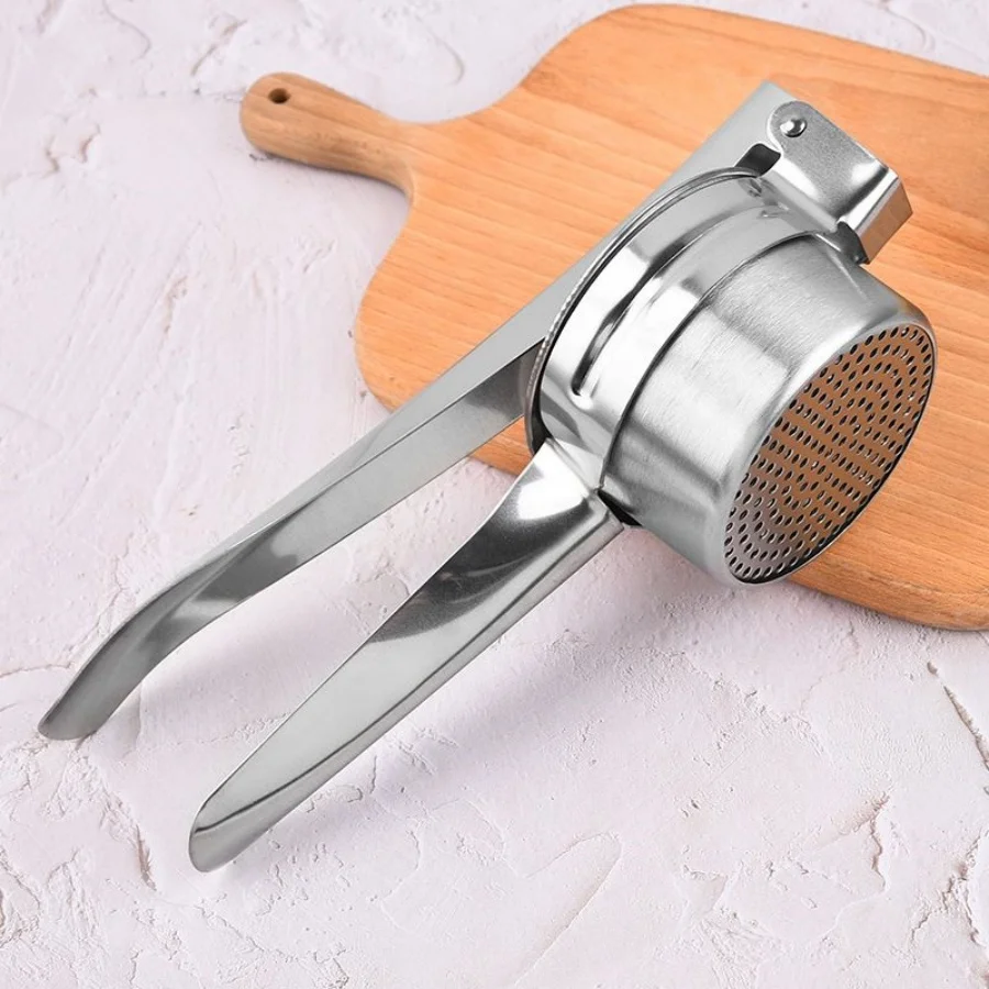 

Stainless Steel 3 Interchangeable Fineness Discs Potato Ricer Multifunctional Masher Fruit and Vegetable Tools