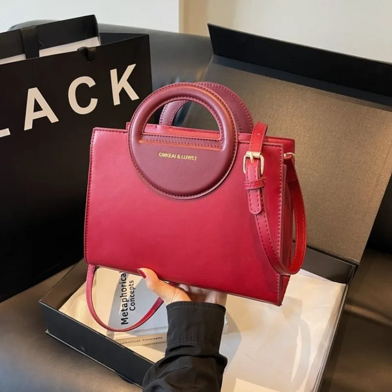 

Unique Elegant Diaper Bag Women Designer Crossbody Bag High-End Handbag Minimalist Vintage Large Capacity Leather Tote Bag
