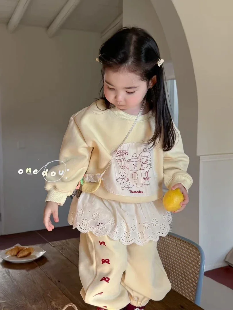 

Весна 2024, комплект из двух предметов из хлопка с кружевной отделкой для девочек с мультяшным принтом, удобная дышащая повседневная одежда для детей от 8 лет