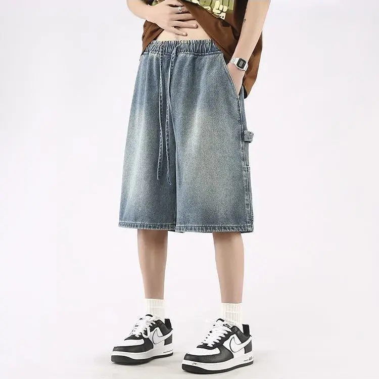 

Men's Trendy Washed Cargo Denim Shorts Loose Fit American Retro Knee-Length for Summer 2025 New Fashion