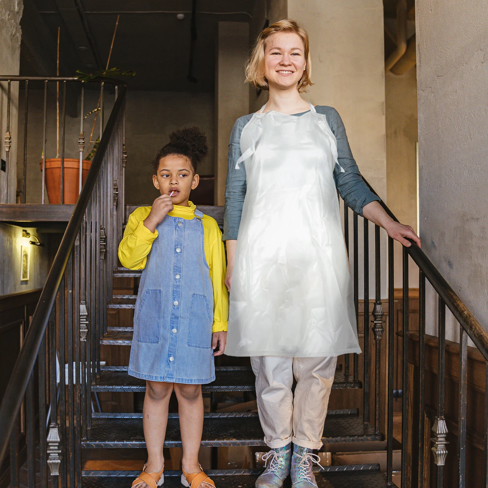 

Long Waterproof Clear Apron PVC Kitchen Cooking Dish Apron Grooming Aprons Waterproof Easy Clean PVC Aprons