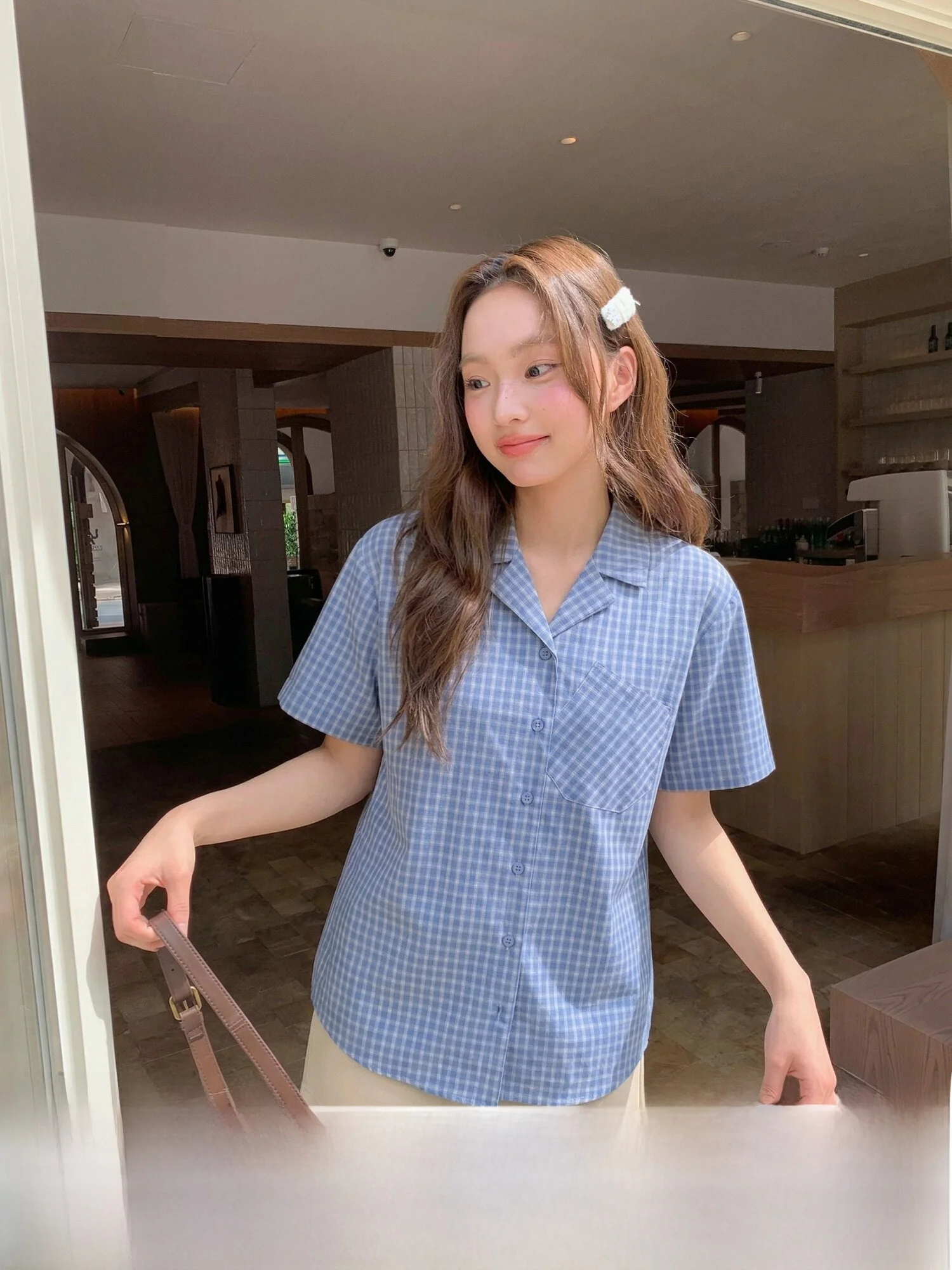 

Синяя клетчатая рубашка свободного кроя с коротким рукавом, женская летняя повседневная рубашка на пуговицах, утягивающая верхняя одежда, топ, открытый кардиган