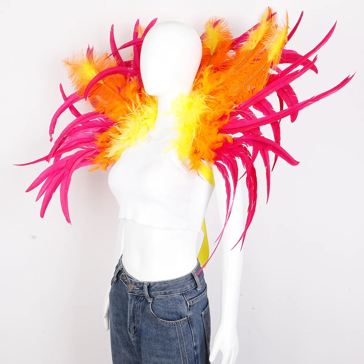 Women Oversized Feather Shoulder Ornaments Carnival Parade Props Masquerade Party Role Playing Costume Accessories 2026