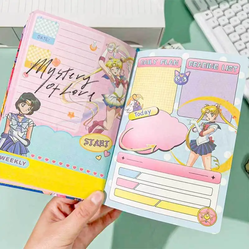 Sailor Moons Notizbuch - Premium PU-Leder-Einband Lebendig Farbige Innenseiten Ästhetisches Handjournal für Studenten & Anime-Fans – Detail 6