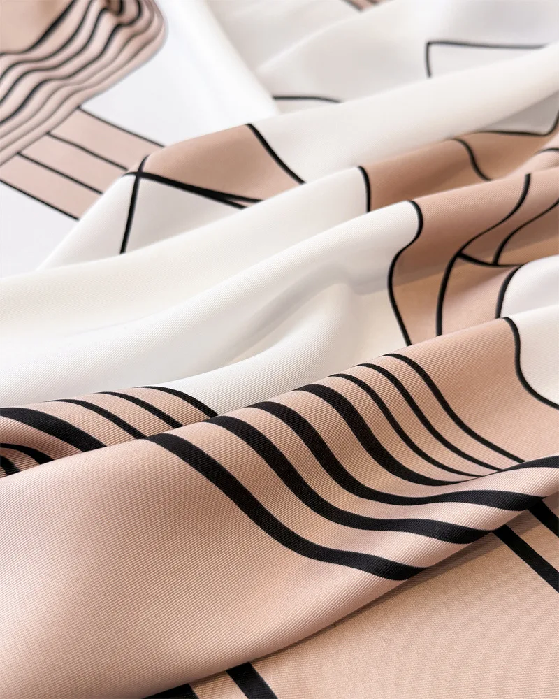 90*90cm Sommer Dünner Baumwoll-Quadratschal Damen Seidenschals Bandanas Luxus Strandtuch Wickeltücher Blumenbedruckter Hijab Halstuch – Detail 15