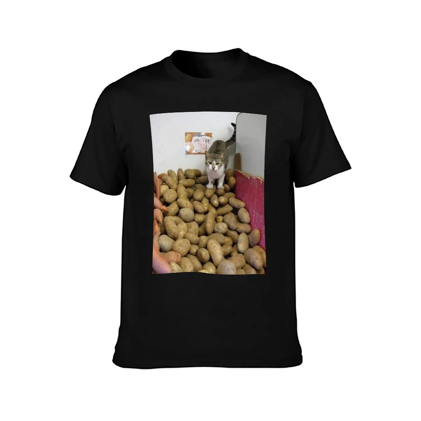 Cat on Potatoes T-Shirt Summer Casual Cotton Tee Oversized Streetwear Tops Vintage Graphic Print Loose Fit Short Sleeve