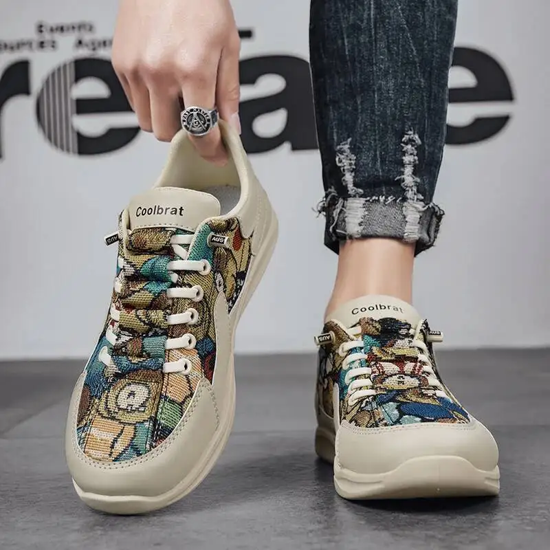 

2025 New Canvas Running Lightweight Breathable Men's Casual Sports Shoes Comfortable And Durable