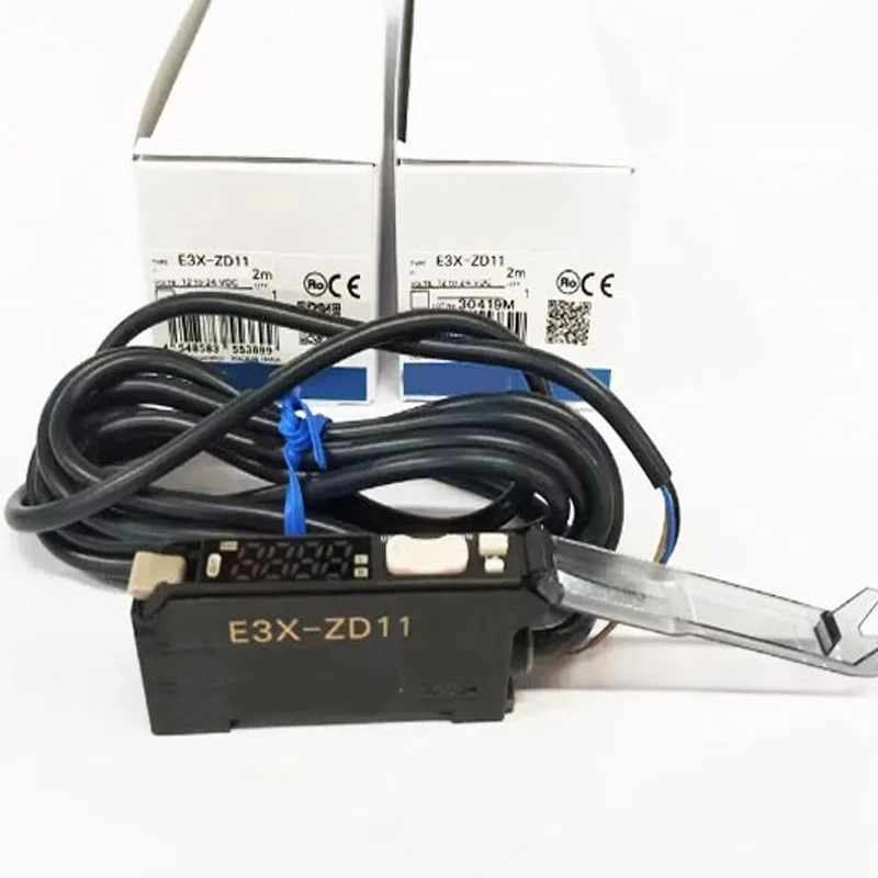 E3X-ZD11 مضخم الألياف الضوئية الأصلي الجديد NPN؛ مستشعر الألياف الضوئية، كمية كبيرة في المخزون، مرحبا بكم في التشاور.