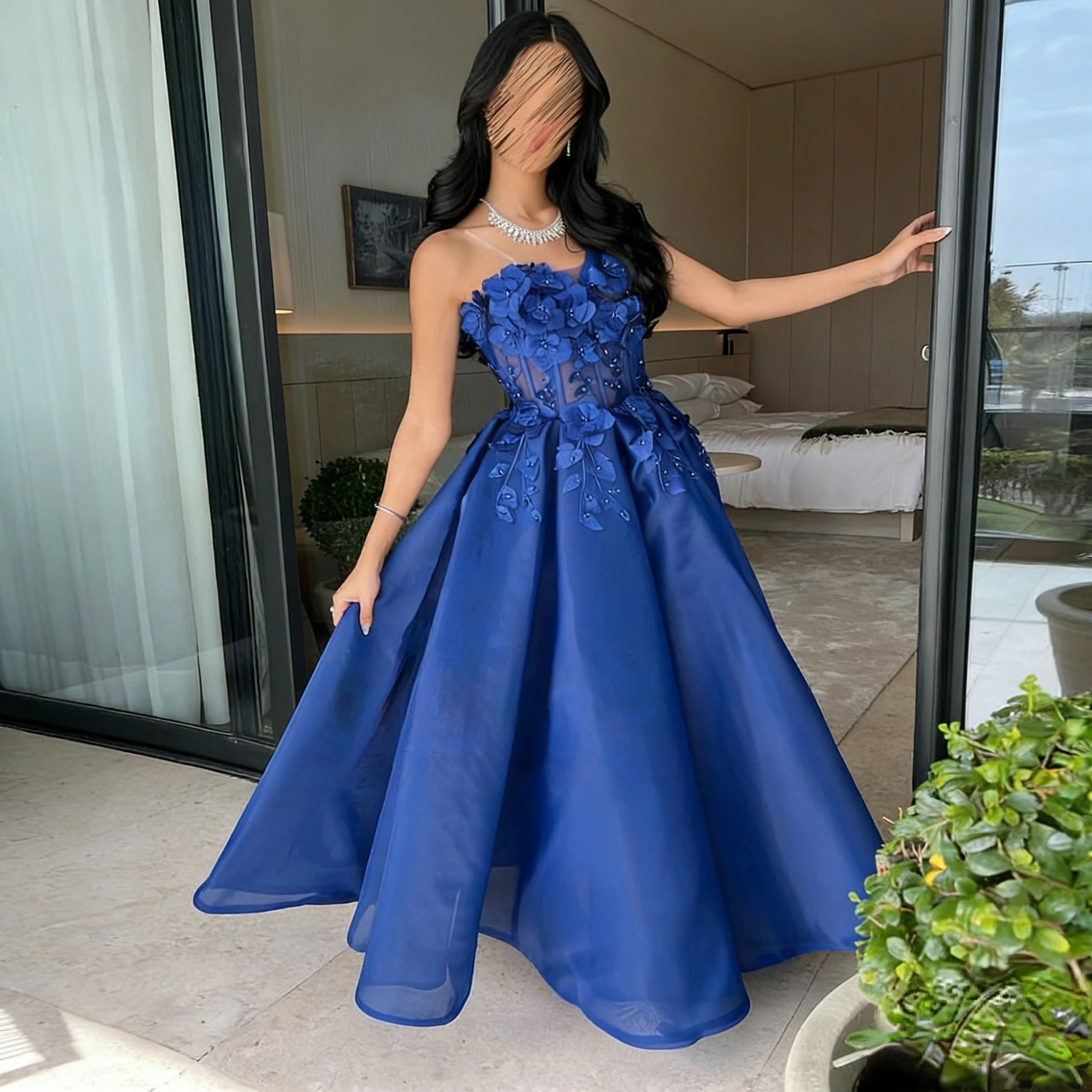 

Изысканное вечернее платье в королевском синем цвете для женщин, с цветочным узором, без рукавов, для выпускного вечера, очаровательное, в пол, на заказ, для торжественных мероприятий