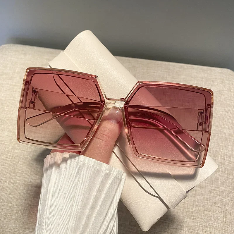 New Vintage Large Frame Sunglasses Women's Brand Designer Square Sun Glasses Women Travel Fashion Eyewear UV400 Gafas De Sol