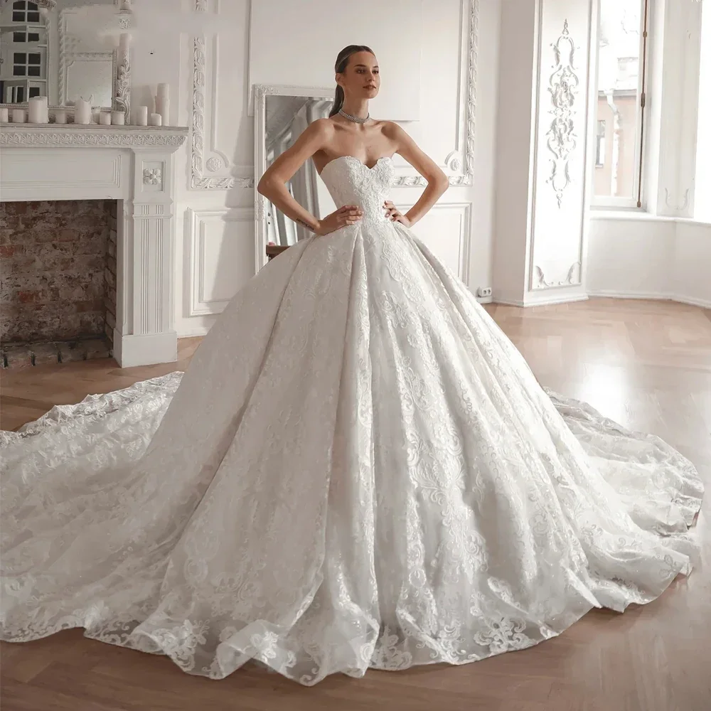 

Customized Elegant Sweetheart Bridal Ball Dress Lace Decal Off Shoulder Bridal Dress Church Floor Dragging Wedding Robe