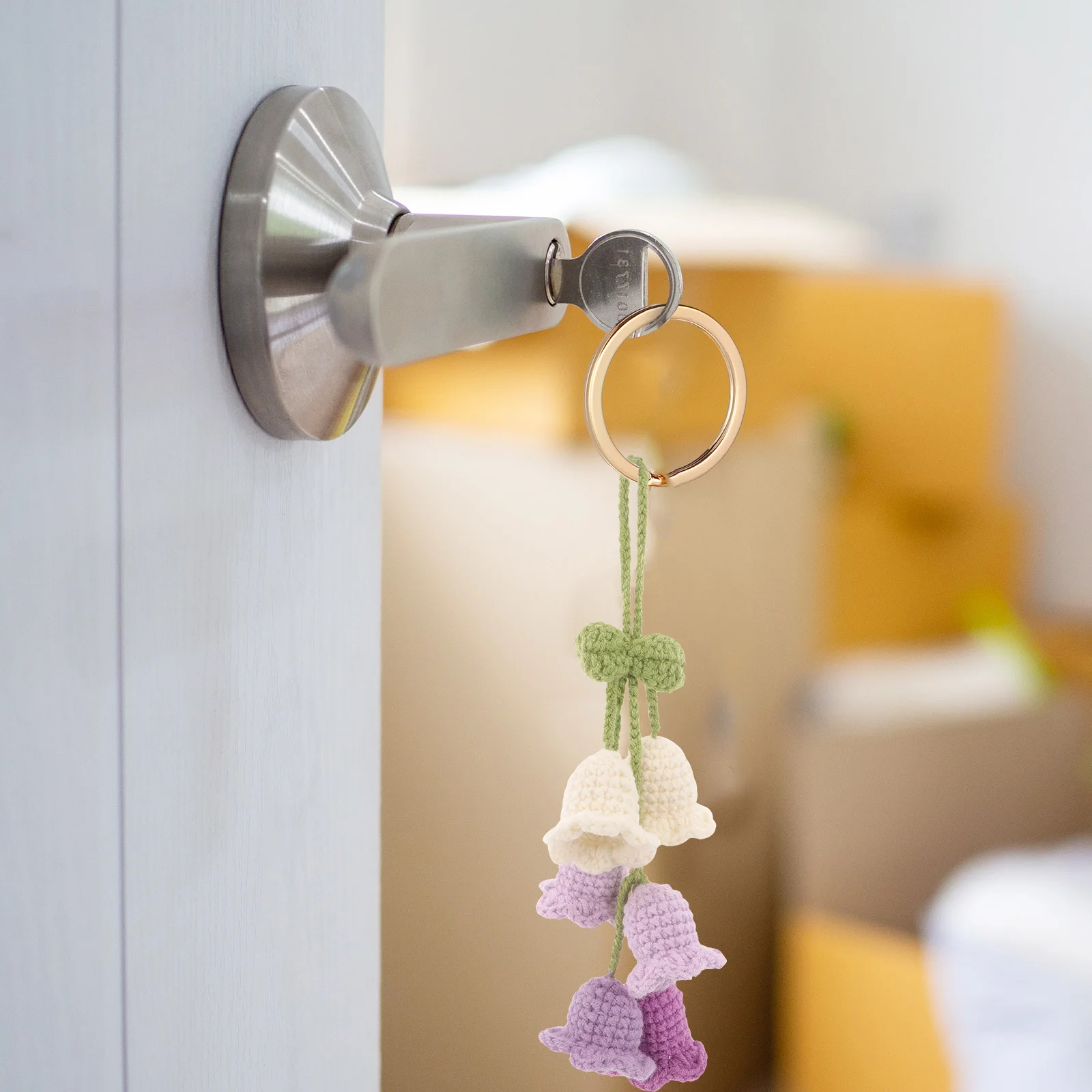 

6Pcs Car Mirror Hanging Accessories Crochet Flower Ornament Aesthetic Interior Decor for Women Light Weight Easy Carry Pendant