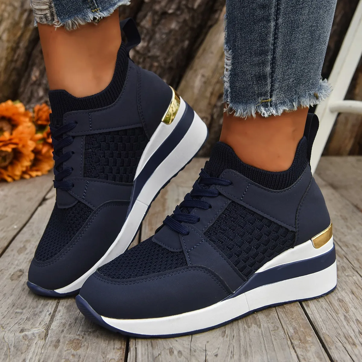 

Women Mesh Breathable Casual Shoes Woman Lace-up Vulcanized Shoes Ladies Platform Sneakers Female Shoes Zapatos De Mujer