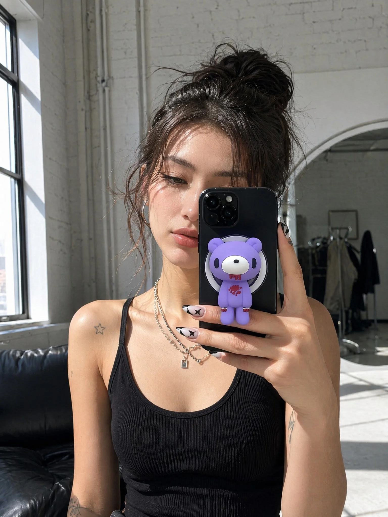 

Cute Cartoon Bear Magnetic Phone Socket Stand Y2K Gothic Mobile Back Holder For Daily Use