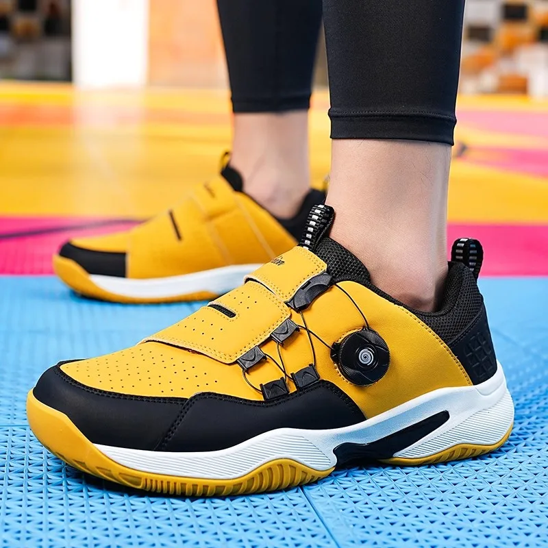 

Hot Summer New Arrivals Unisex Professional Breathable Outdoor Badminton Shoes Badminton Sports Shoes Training Shoes