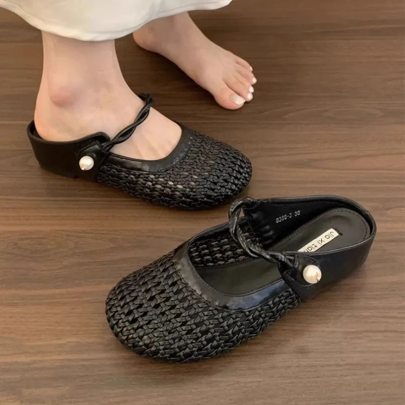 Women Elegant Slippers Woven Summer Home Hollow Out Flat Sandals Closed Toe Slip On Outdoor cloud Shoes Footwear Mules Slide