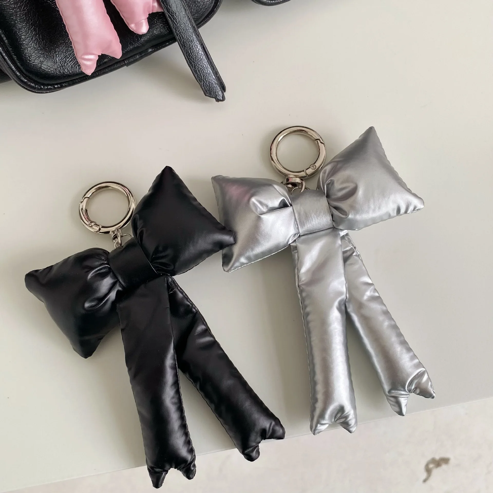 LTDZ Sweet and Girly Bag Pendant in Ins Style with Bowknot, Pearl Bowknot, and Silver Heart for Bags and Handbags