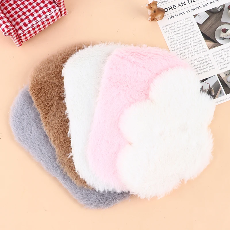 Dollhouse Miniature Plush พรมพรมพรมบ้านตุ๊กตาห้องนั่งเล่นเฟอร์นิเจอร์ตกแต่งอุปกรณ์เสริม