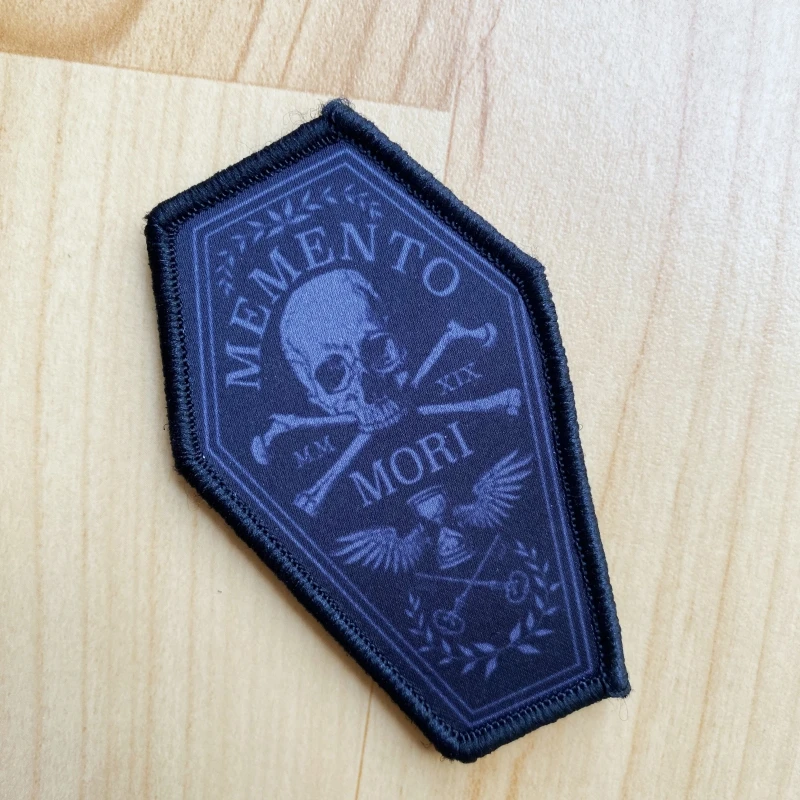 Memento Mori Skull Morale Badge Patches Tactical Skeleton Memorial Hook and Loop Armband Personality Clothes Backpack Stickers