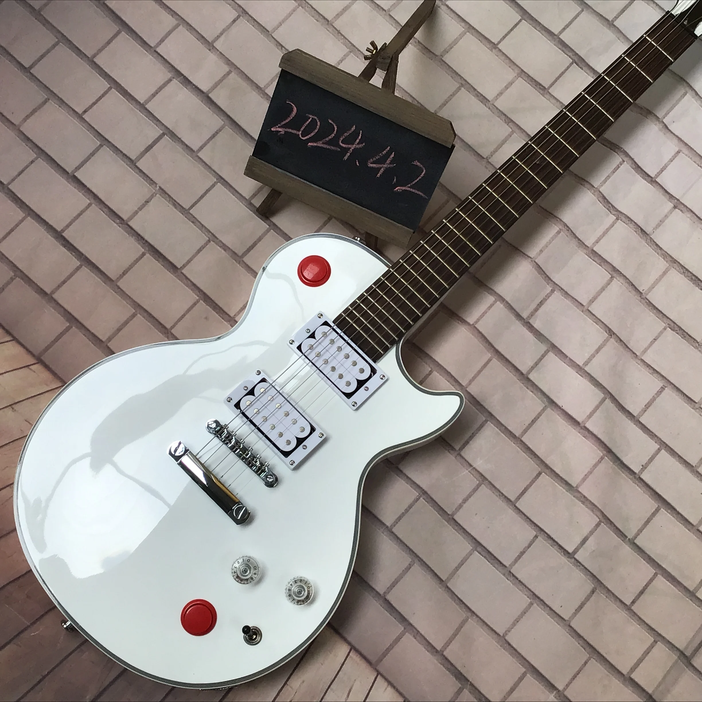 

Free shipping LP electric guitar HH pickup chrome hardware mahogany body 6 strings guitars white guitarra Red staccato switch gu