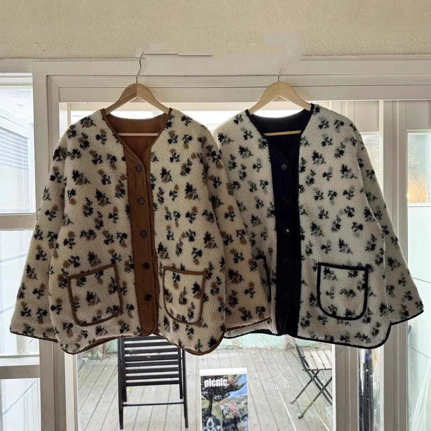 2024 Countryside Floral Print, Front and Back, Wearing Lamb   Cotton Jacket  Winter  Private  Outfit   Socialite and Queen Style