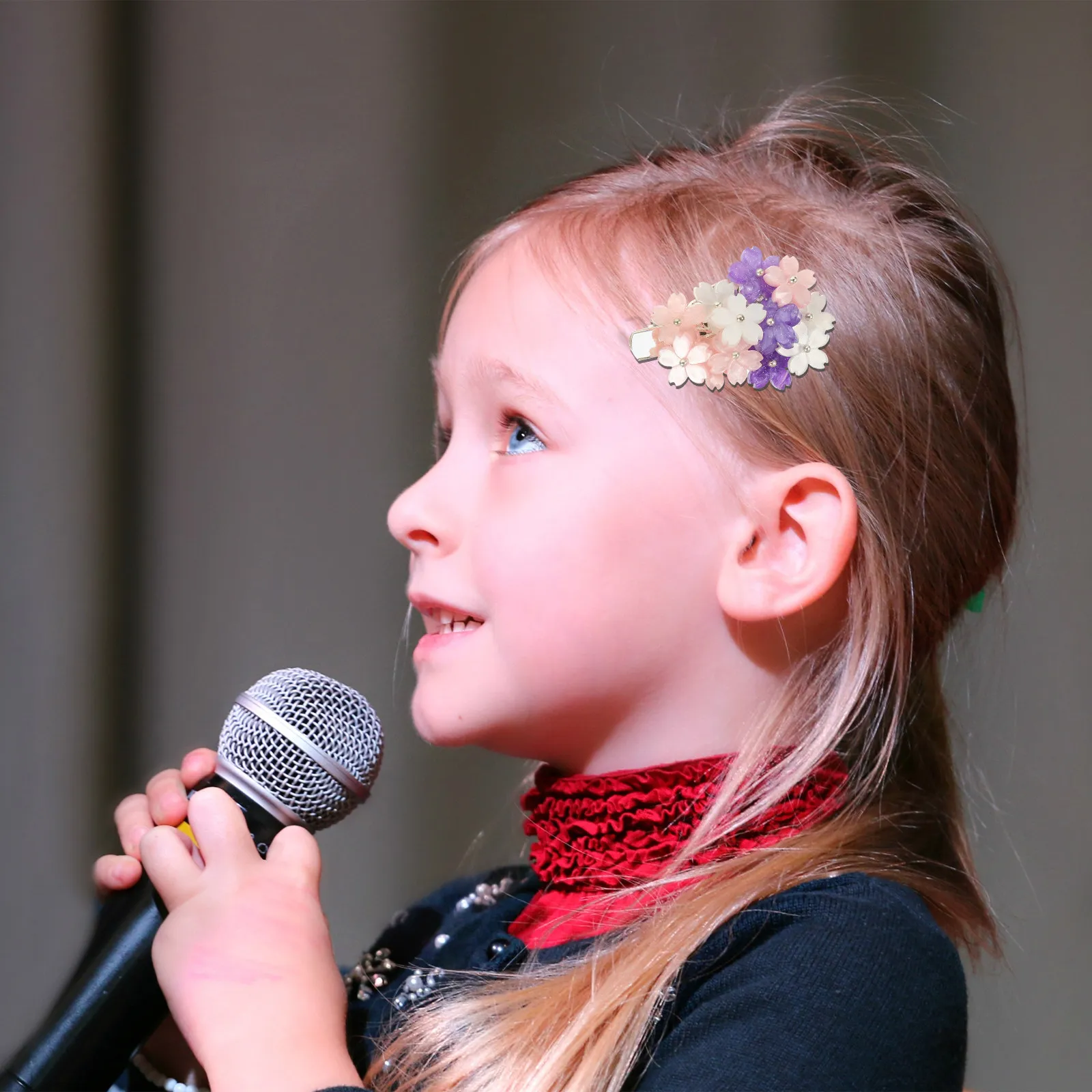 

Заколка для волос в виде цветка, маленькая, из смолы и металла, стильная, легкая, декоративная, для женщин и девушек, для путешествий, отпуска, пляжа, красивое украшение для волос