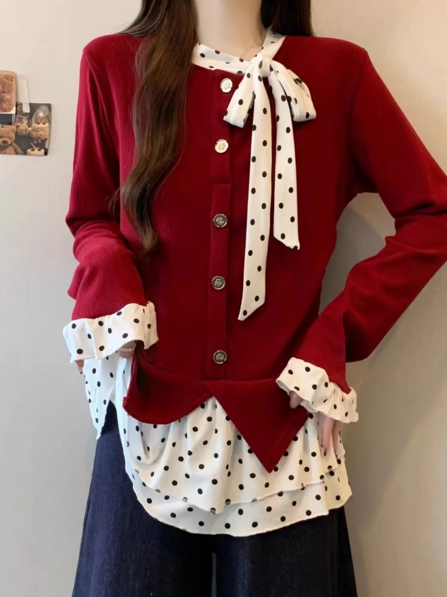 

Red Polka Dot Splice Long Sve T irt Женская осень-зима больших размеров Красивый уникальный топ в Корейском стиле Slim Fit Commute S...