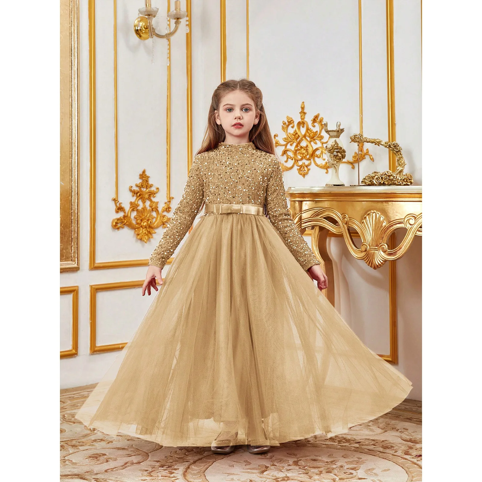 

Elegant high-neck, long-sleeved A-line tulle princess dress for girls, suitable for birthday parties, flower girl dresses.
