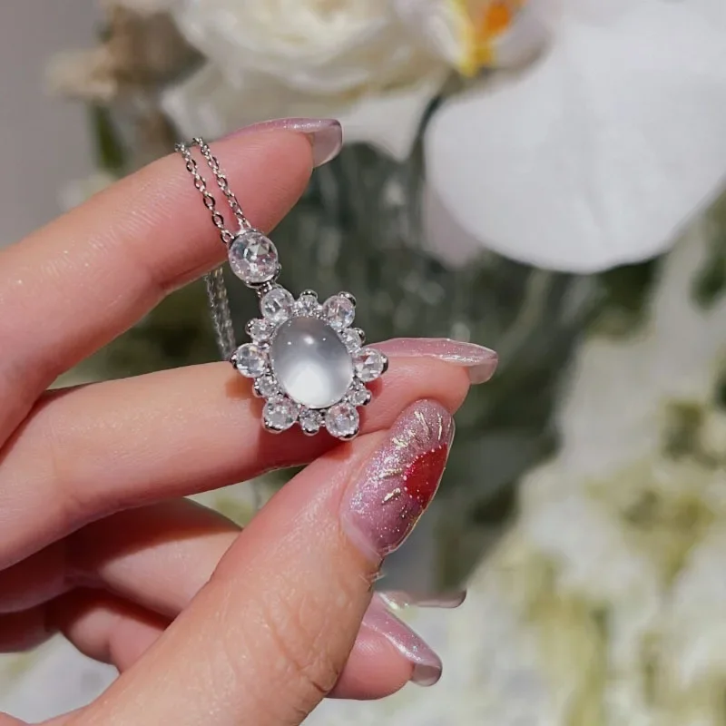 High grade natural high ice chalcedony sunflower pendant silver 925 light luxury necklace fashion collar chain wedding jewelry