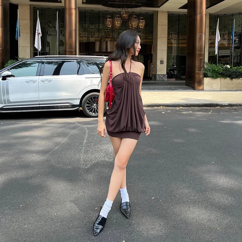 

American style fashionable solid color suspender short backless dress for women's dress 2024 Summer Spicy Girl New Edition