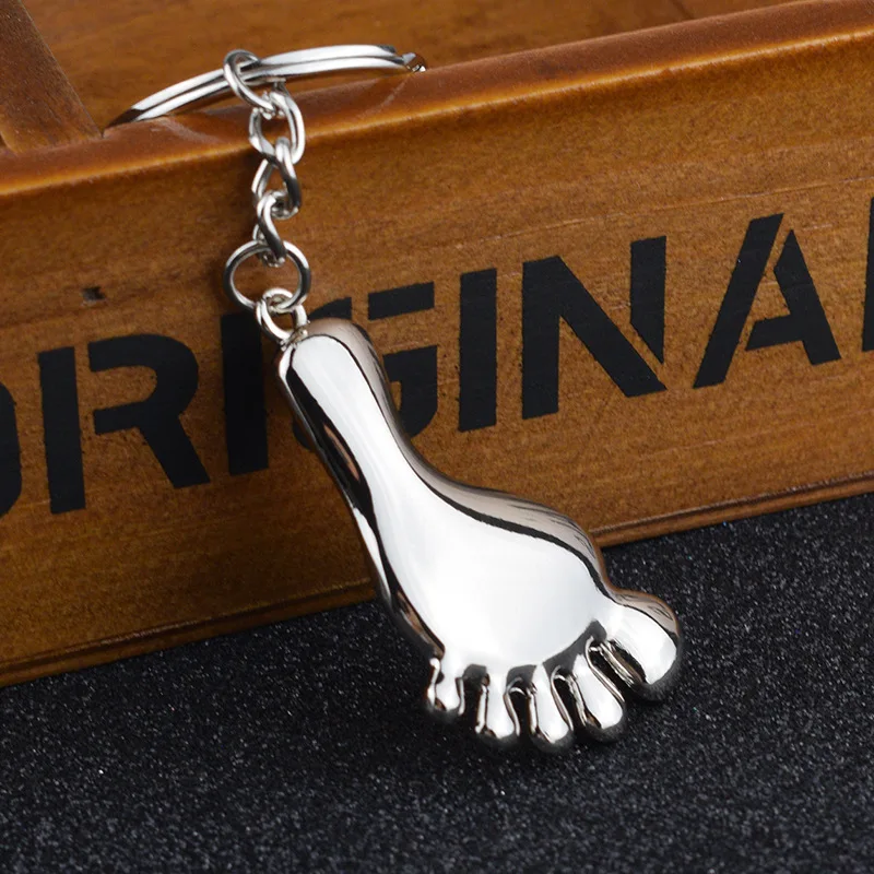 1pc Custom Keychain Personalized Metal Creative Personalized Little Foot Customized Key Ring Car Accessories Gift Wholesale