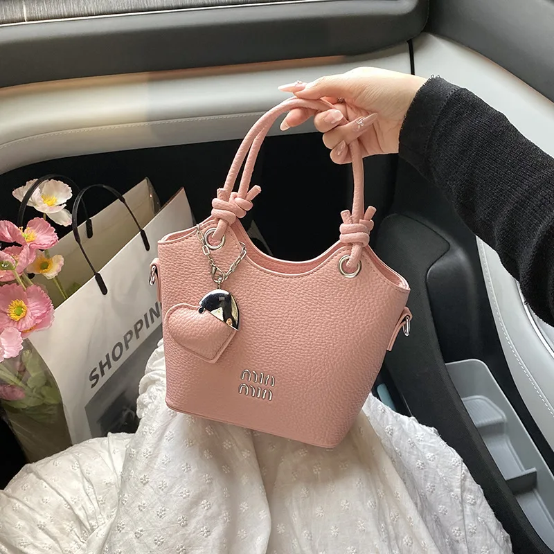 

Premium Bucket Bag - Stylish Crossbody Purse for Women, Fashionable Summer Handbag, Unique Designer Tote