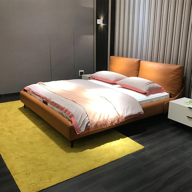 

First layer cowhide bed down filled double bed high foot