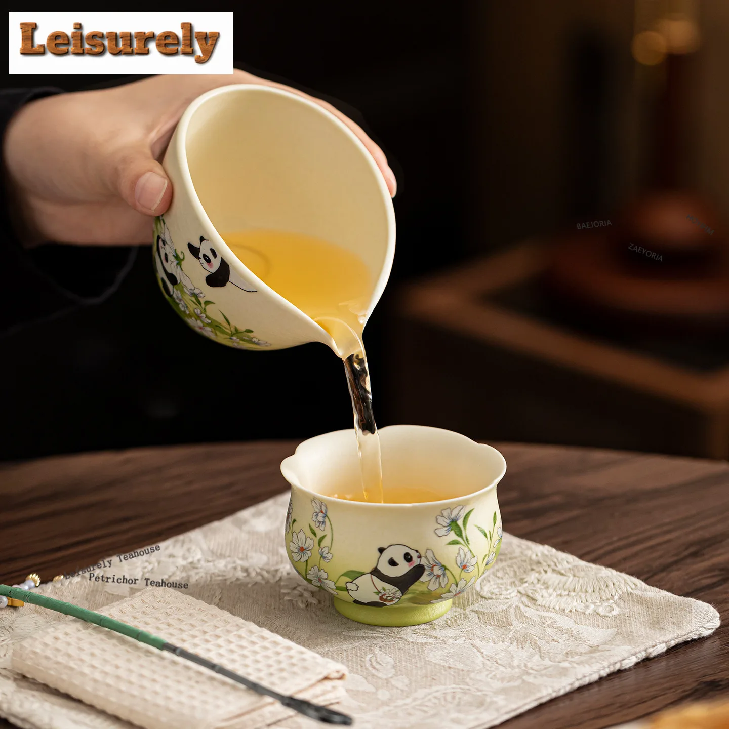 HOYIHM 200ml Rock White Panda Spring Tea Pitcher Divide Tea Cha Hai Dispenser Household Justice Cup Fair Mug Teaware Supplies