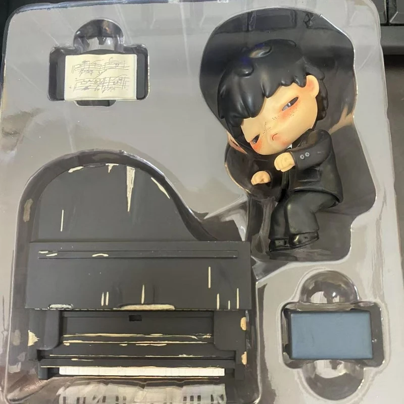 

[Limited Edition] Chinese Version JAY Little Wild Pianist Figurine - Trendy Decoration, Stylish Gift, Toy