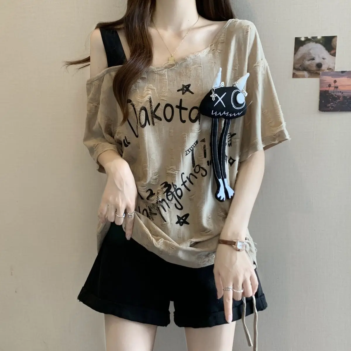 Drawstring Pleated Off Shoulder Short Sleeved T-shirt for Women's Summer New Style Loose and Slimming Sloping Collar Top