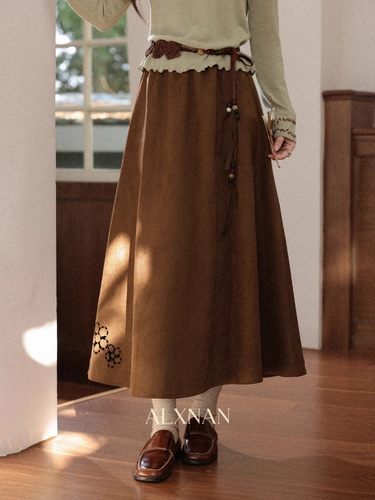 

ALXNAN Women's Khaki Skirt 2025 Elegance Autumn Suede Fleece A-Line Pleated Embroidered Detail Mid-Length Casual Skirt L57717