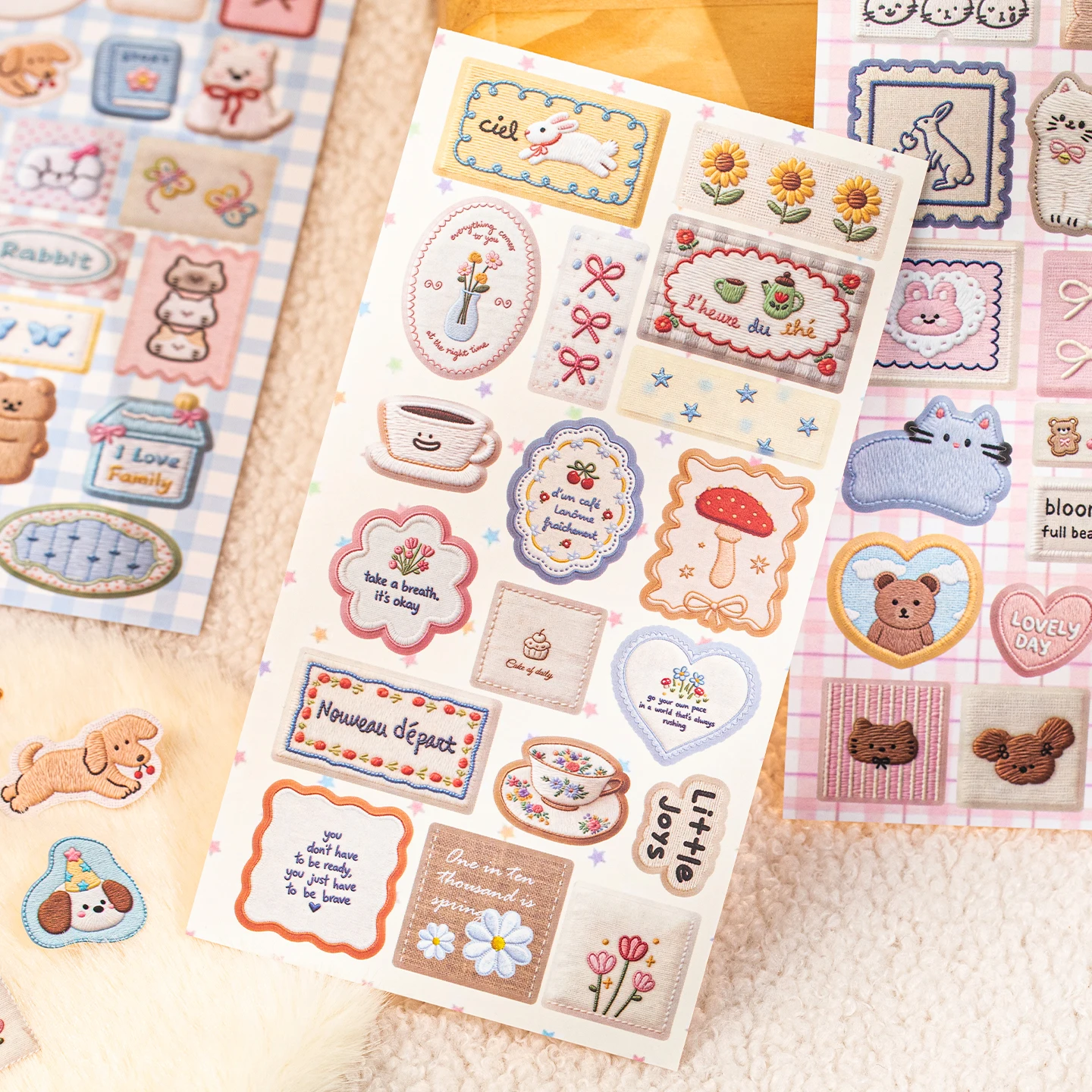 كتاب ملصقات محاكاة التطريز من - مراجعة Embroidery Journal Book وسعره