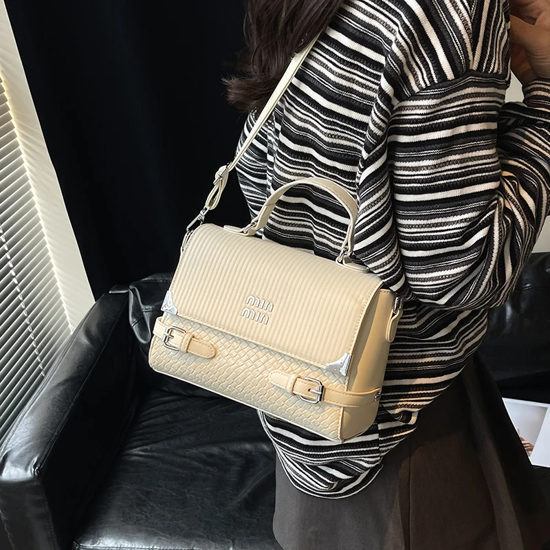 

Popular Classic Women's Leather Crossbody Bag Handbag For Ladies, Elegant Luxury Shoulder Messenger Tote Famous Designer