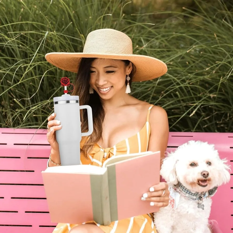 3 pezzi Stanley Cup Cannuccia in silicone Rose Flowe Toppe in paglia antipolvere compatibile con bicchiere da 30 e40 Oz con manico