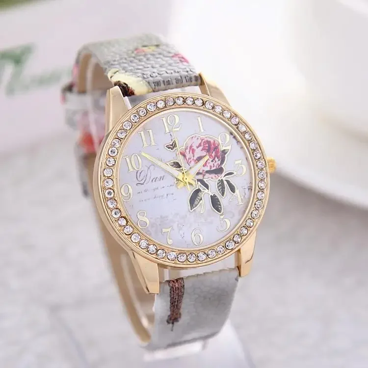 Reloj Mujer 2020 Fashion Rose Flower Watches Women Wristwatches Graffiti Leather Strap Quartz Wristwatch Ladies Casual Watches