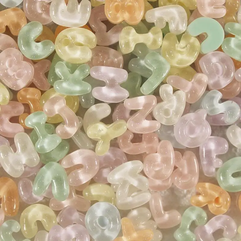 50 Stück Pastellfarbene Alphabetperlen, Cartoon-Englische Buchstaben, Acrylperlen, farbige lose Abstandshalterperlen für die Schmuckherstellung, DIY-Halskette – Detail 3